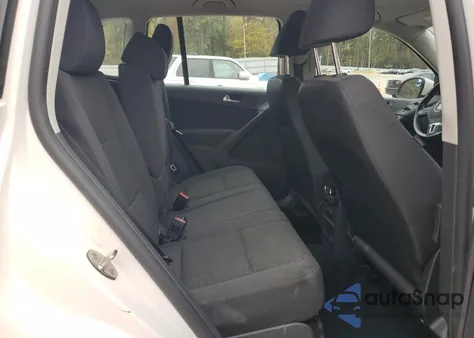 2013 Volkswagen Tiguan S z USA, uszkodzony, nr VIN WVGAV3AX0DW562269